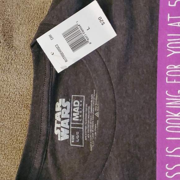 Graphic T - Picture 3 of 3